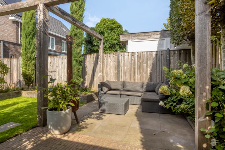 Foto 40 van Hoekvlag 5