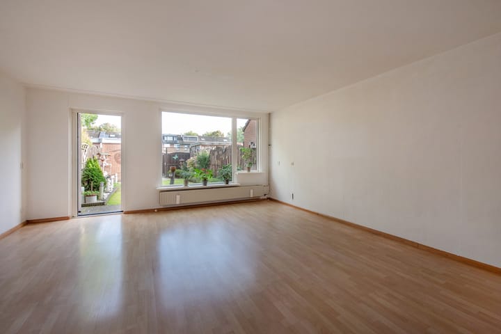 Photo 2 of Bunzingweide 8