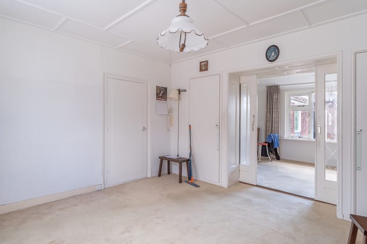 Foto 12 van Damstraat 142