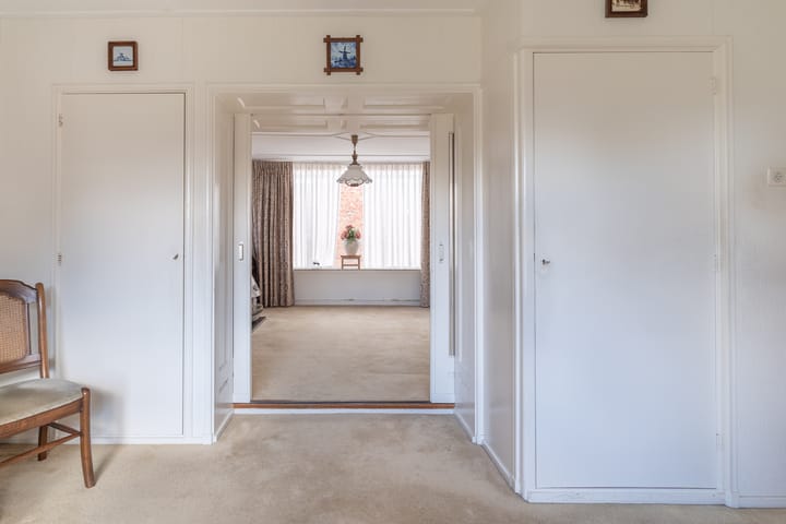 Foto 13 van Damstraat 142