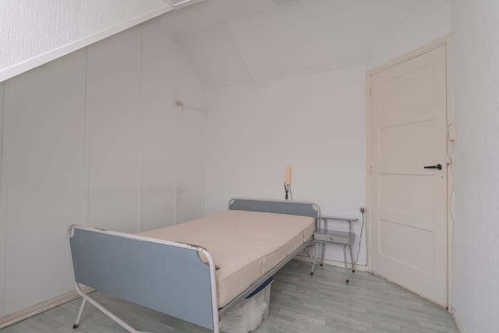 Foto 23 van Damstraat 142