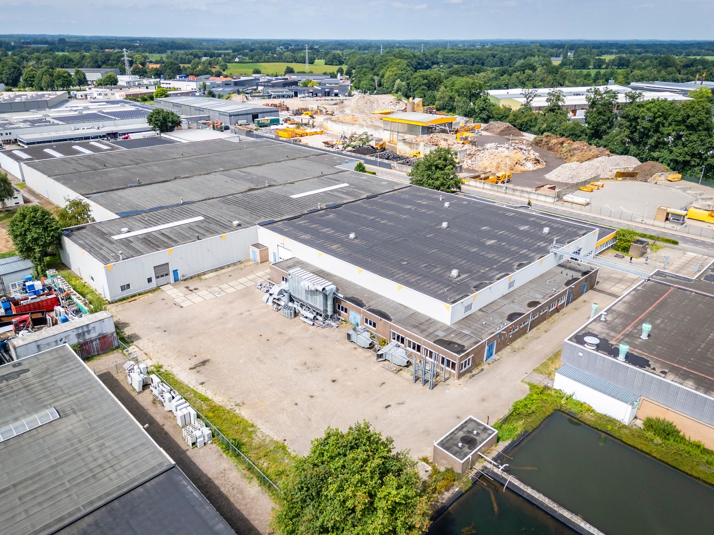View photo 3 of Industriestraat 19