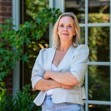 Julie Leussink - Commercieel Medewerker