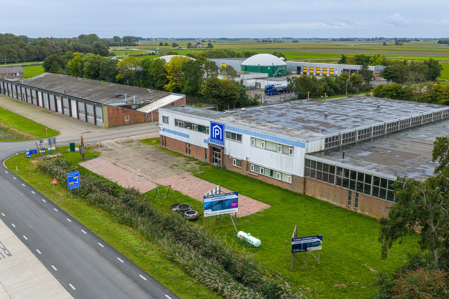 View photo 2 of Grândyk 3