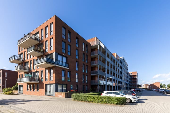 Foto 5 van Vertrekspoor 18