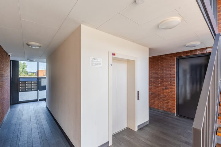 Foto 6 van Vertrekspoor 18