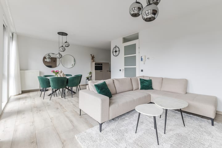 Foto 11 van Vertrekspoor 18