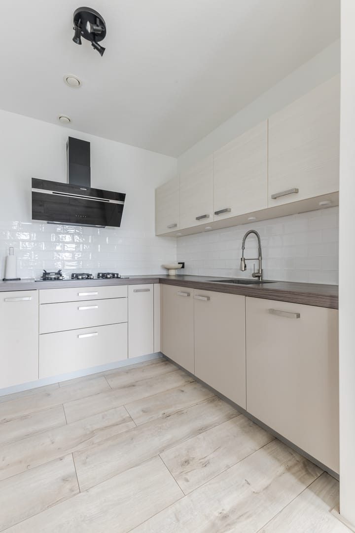 Foto 19 van Vertrekspoor 18