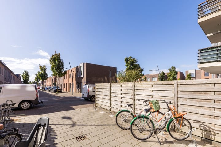 Foto 43 van Vertrekspoor 18