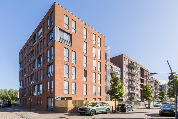 Foto 46 van Vertrekspoor 18