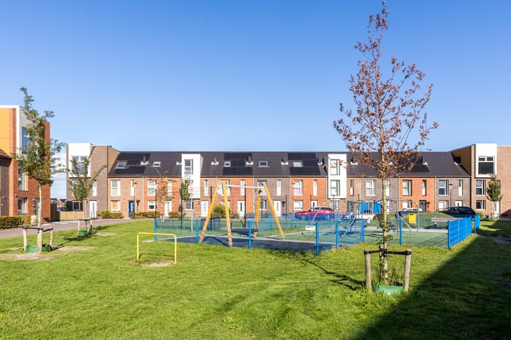 Foto 47 van Vertrekspoor 18