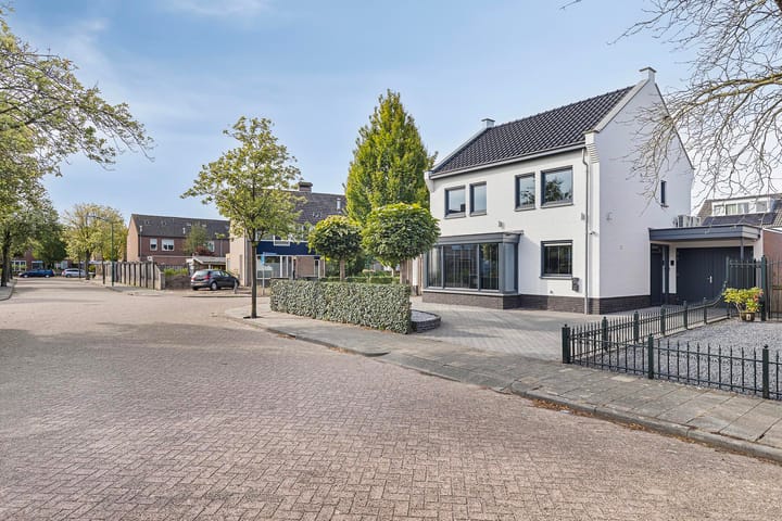 Foto 9 van Barthold van Heesselstraat 22