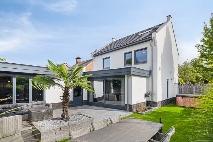 Foto 44 van Barthold van Heesselstraat 22