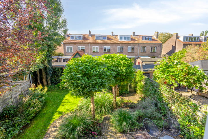 Photo 15 of Aasdomstraat 11