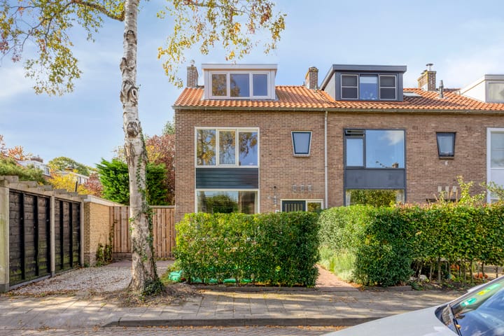 Photo 31 of Aasdomstraat 11