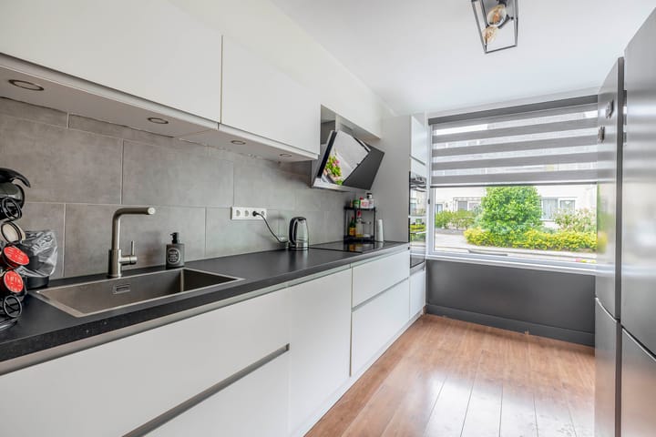 Photo 3 of Clara Wichmannstraat 27