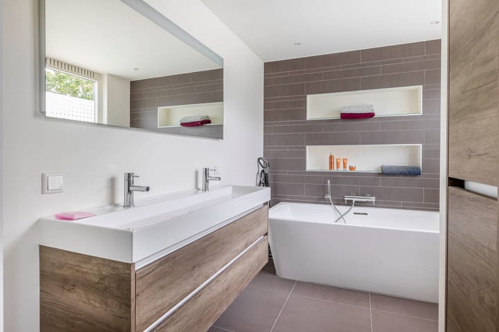 Photo 4 of Clara Wichmannstraat 27