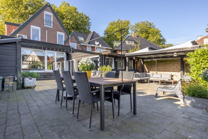 Foto 24 van Zeestraat 151