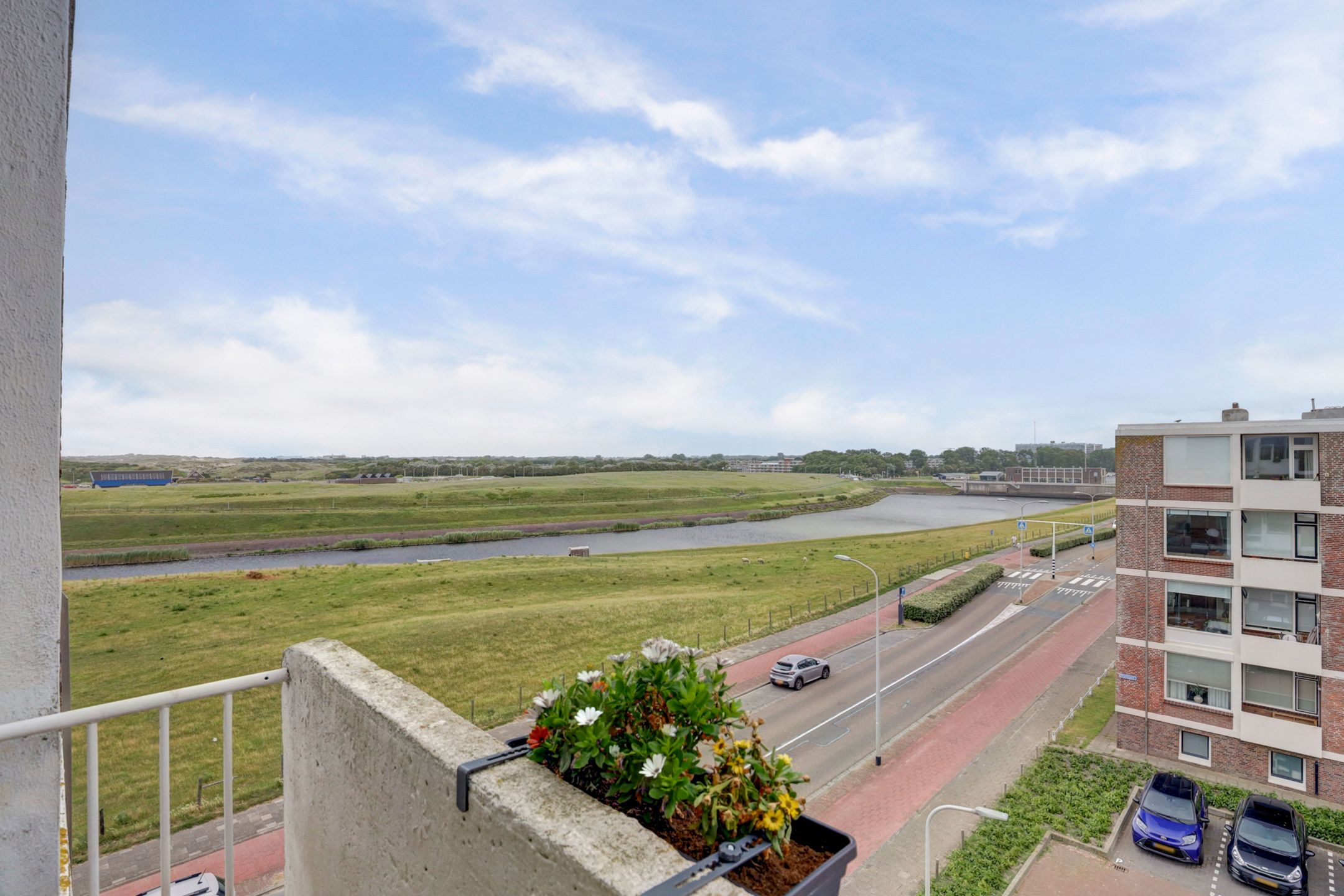 Foto 30 van Rijnmond 42