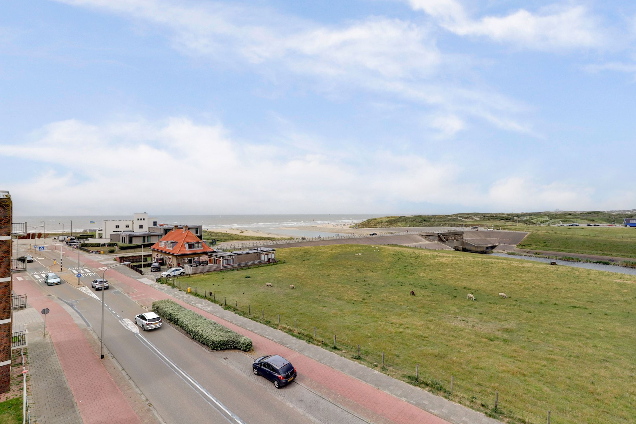 Foto 33 van Rijnmond 42