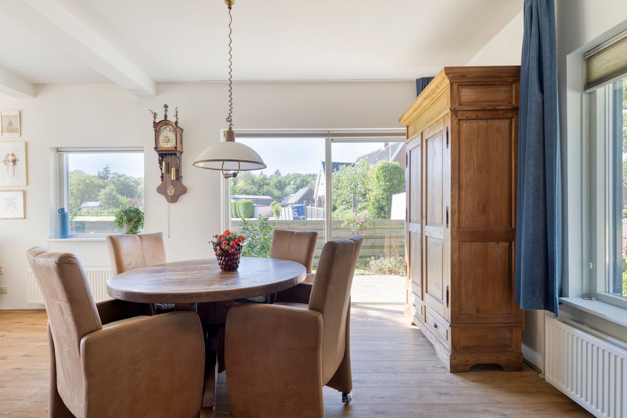 Photo 12 of Zuiderstraat 30