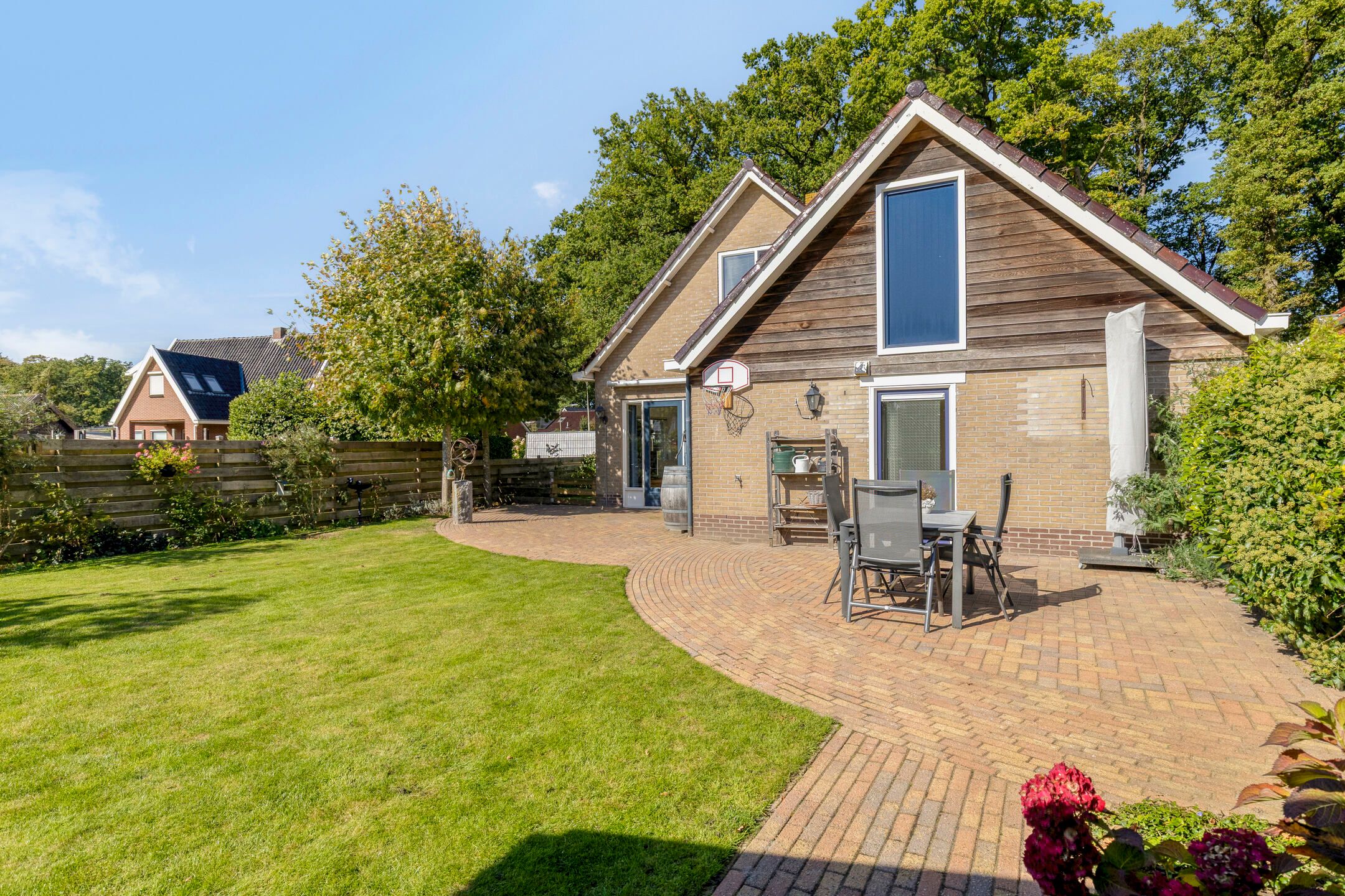 Photo 33 of Zuiderstraat 30