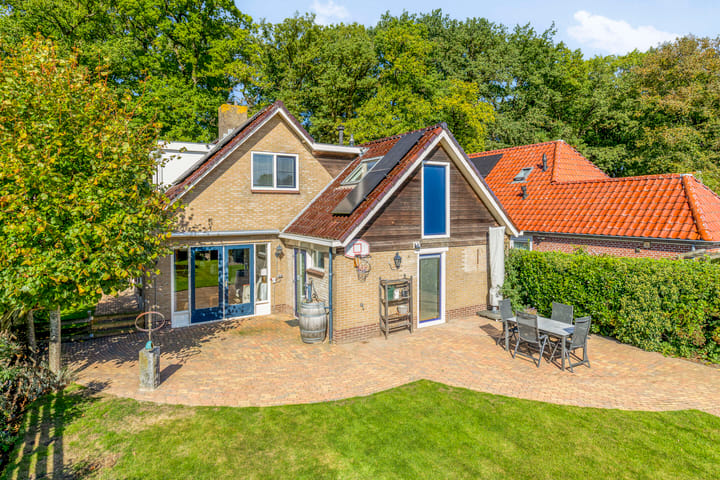 Foto 38 van Zuiderstraat 30