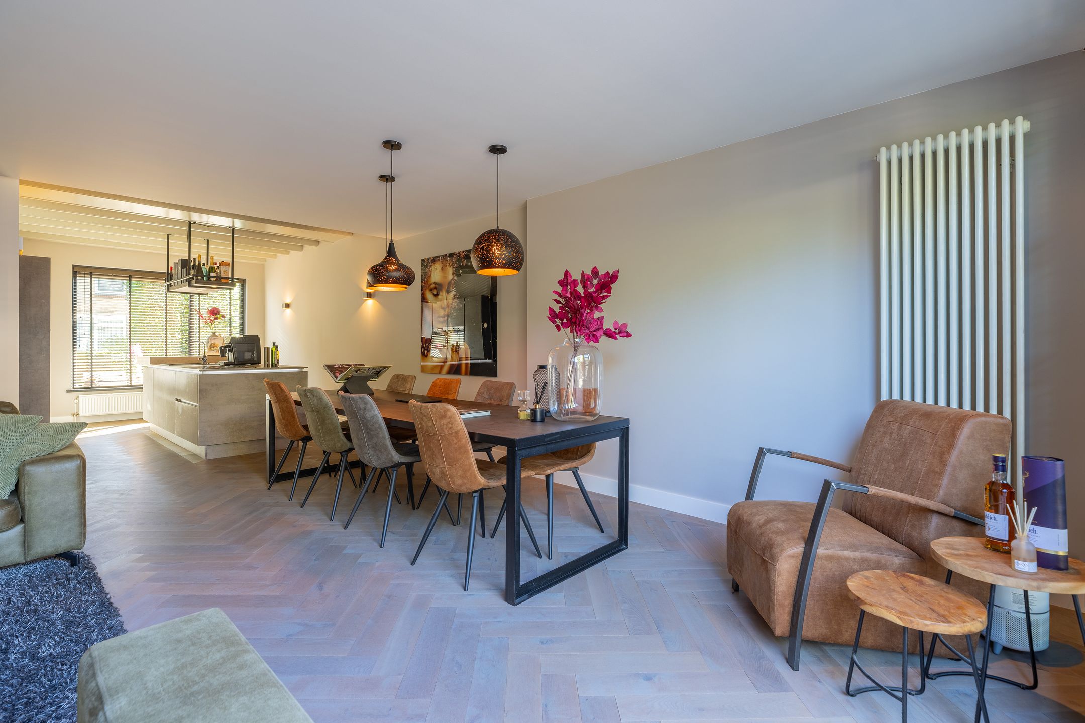 Photo 15 of Witte de Withstraat 17