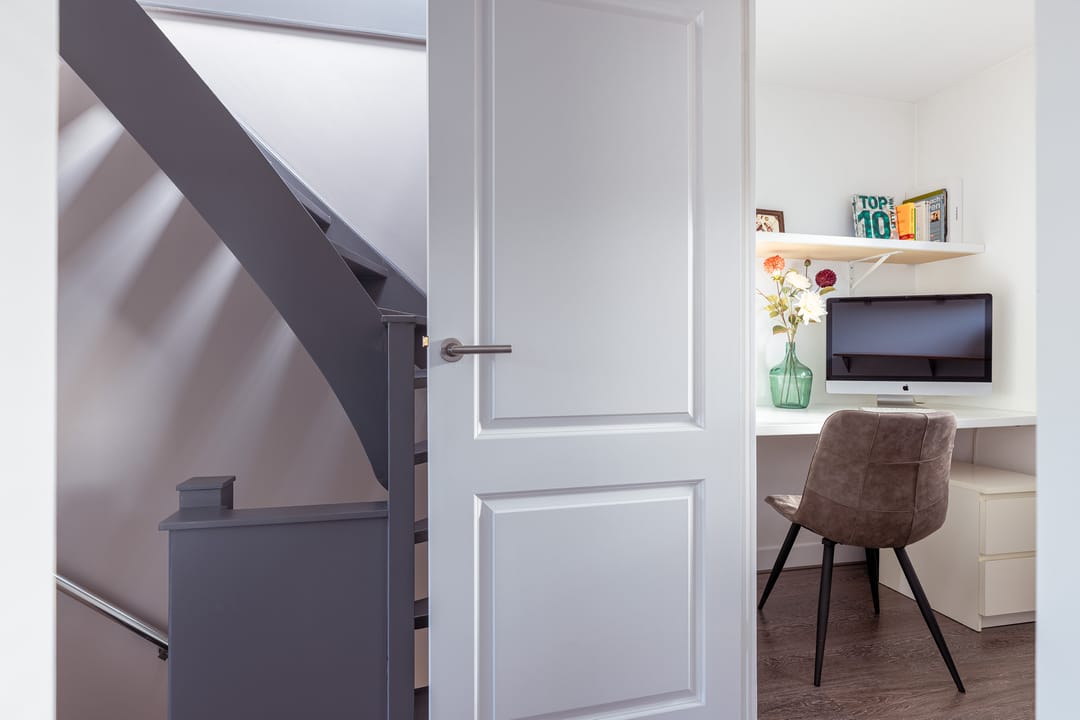 Photo 31 of Witte de Withstraat 17