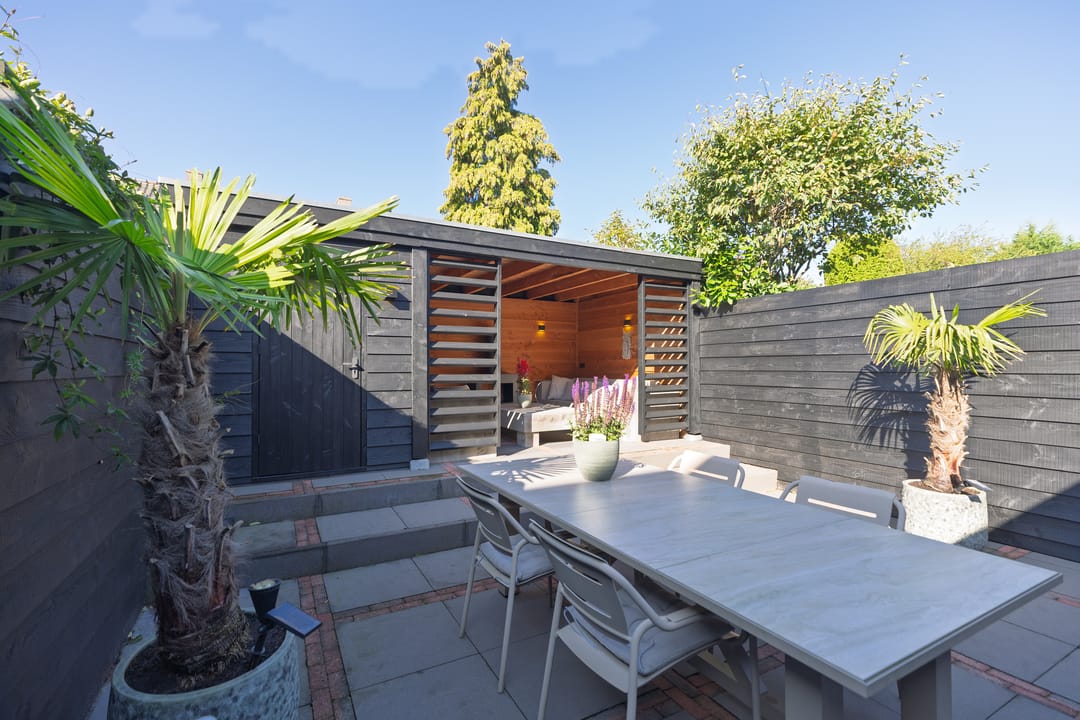 Photo 38 of Witte de Withstraat 17