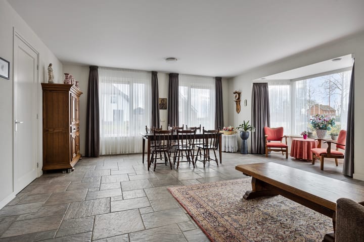 Photo 8 of Valkseweg 2-A