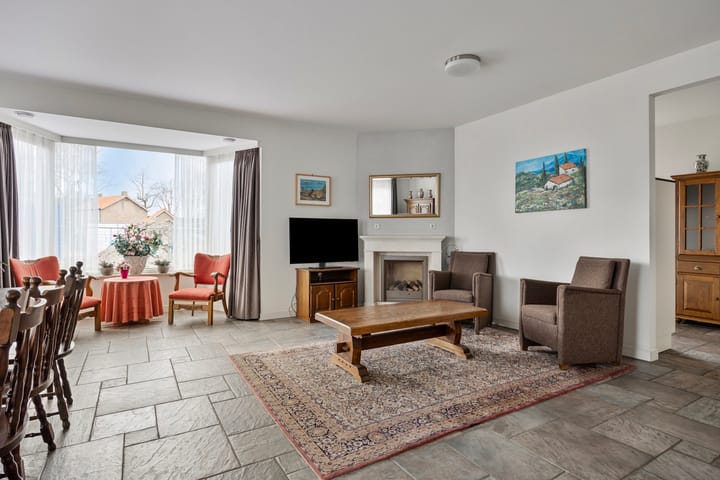 Photo 11 of Valkseweg 2-A