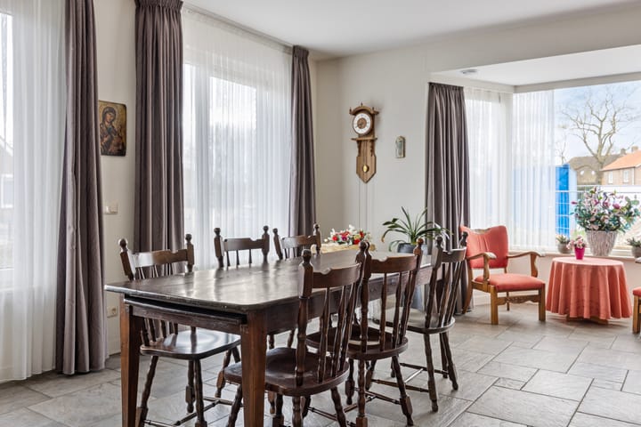 Photo 13 of Valkseweg 2-A