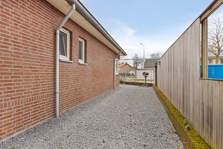 Photo 45 of Valkseweg 2-A