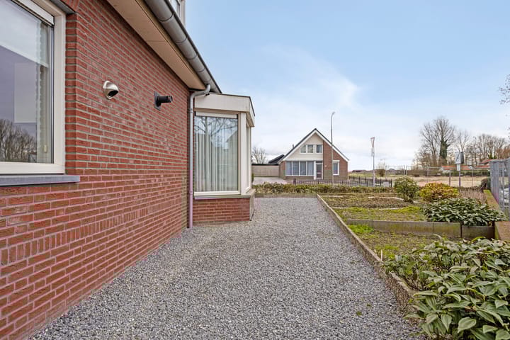 Photo 47 of Valkseweg 2-A