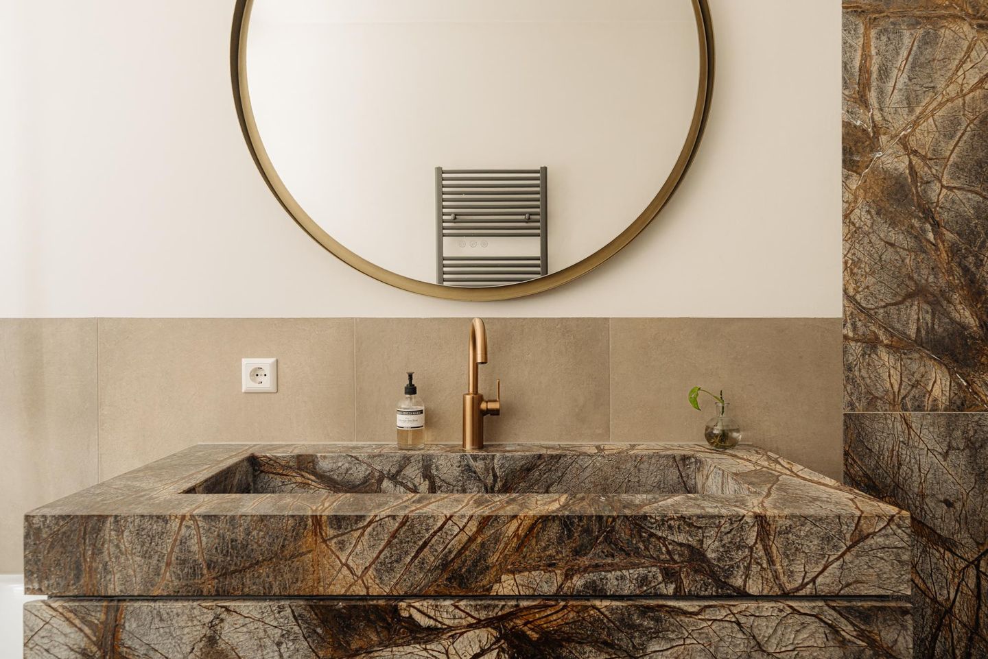 Photo 20 of Admiraal De Ruijterweg 118-3