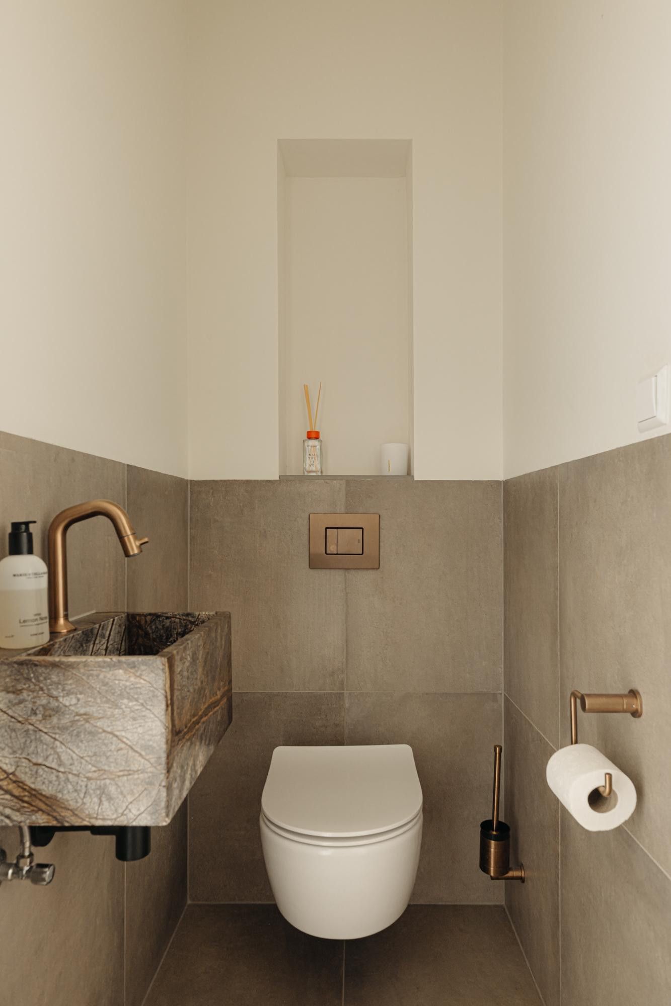 Photo 25 of Admiraal De Ruijterweg 118-3