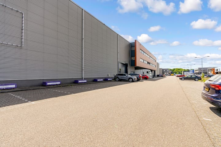Kievitsven 102, Rosmalen