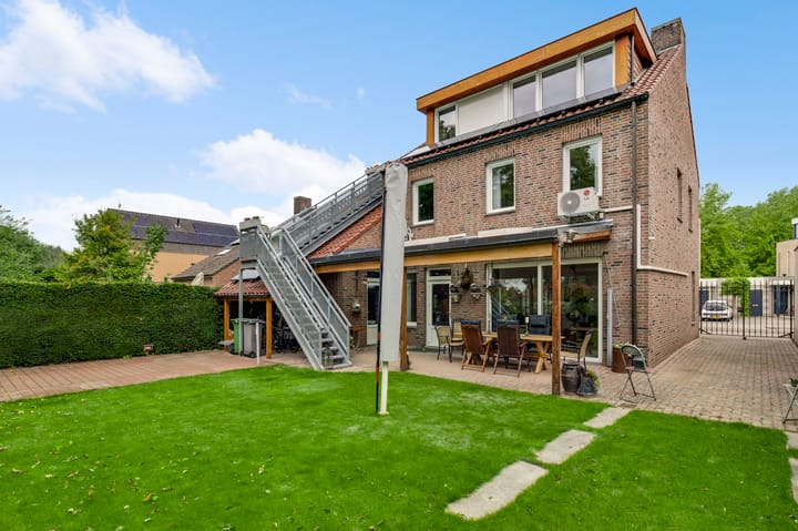 Foto 27 van Clara Feystraat 11