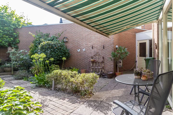 Foto 18 van Oudelandstraat 52