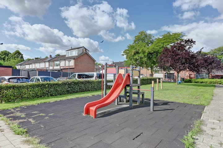 Foto 21 van Averuitstraat 33