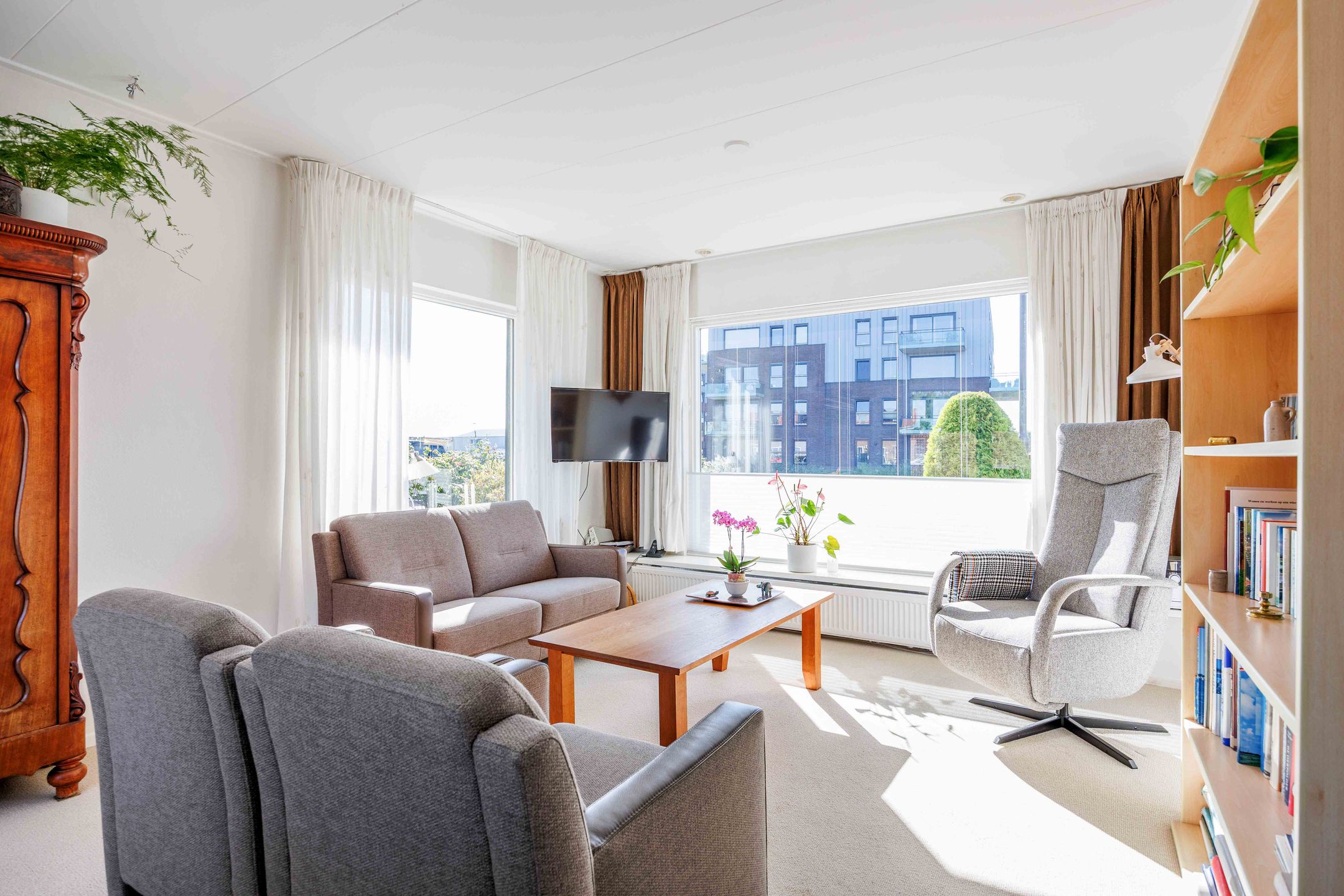 Foto 15 van Mounedyk 9