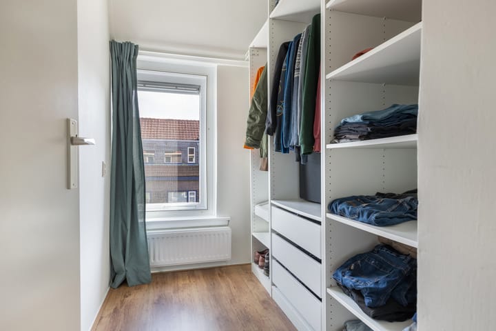 Foto 27 van Korenbloemstraat 10