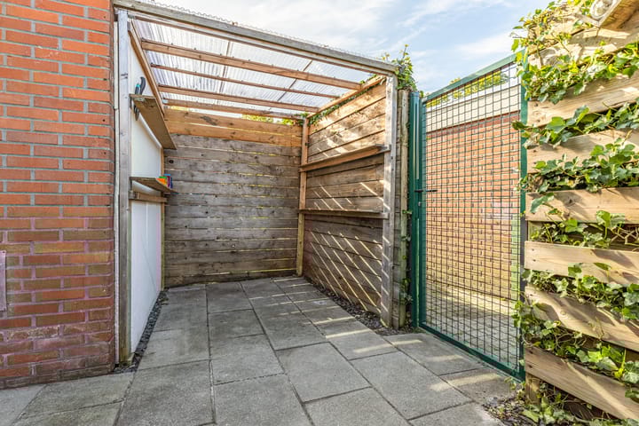 Foto 39 van Korenbloemstraat 10