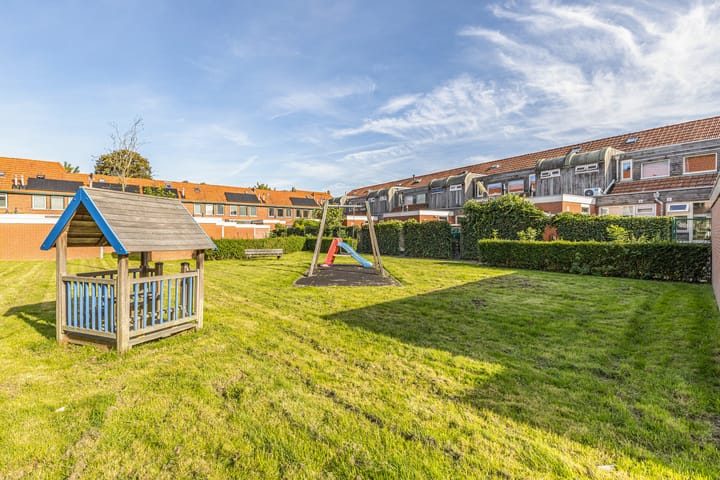 Foto 43 van Korenbloemstraat 10