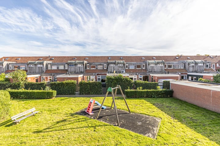 Foto 44 van Korenbloemstraat 10