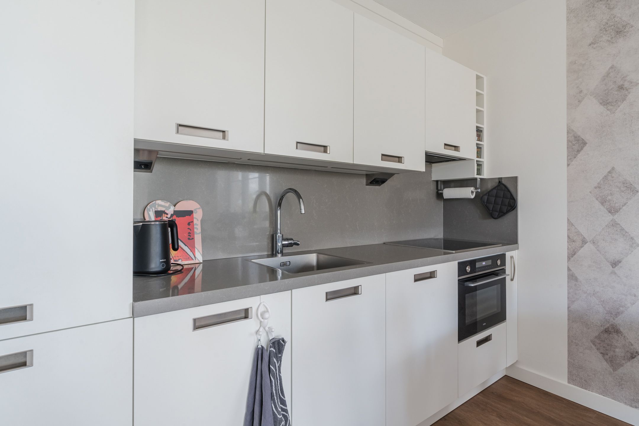 Photo 9 of Heinsiusstraat 115