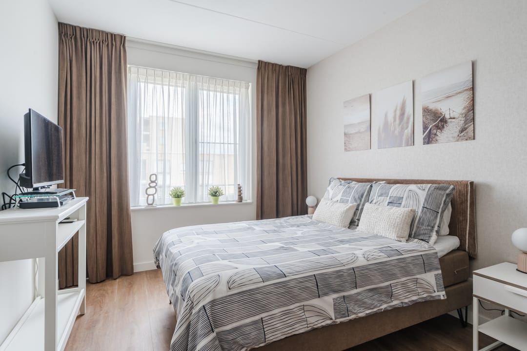 Photo 13 of Heinsiusstraat 115