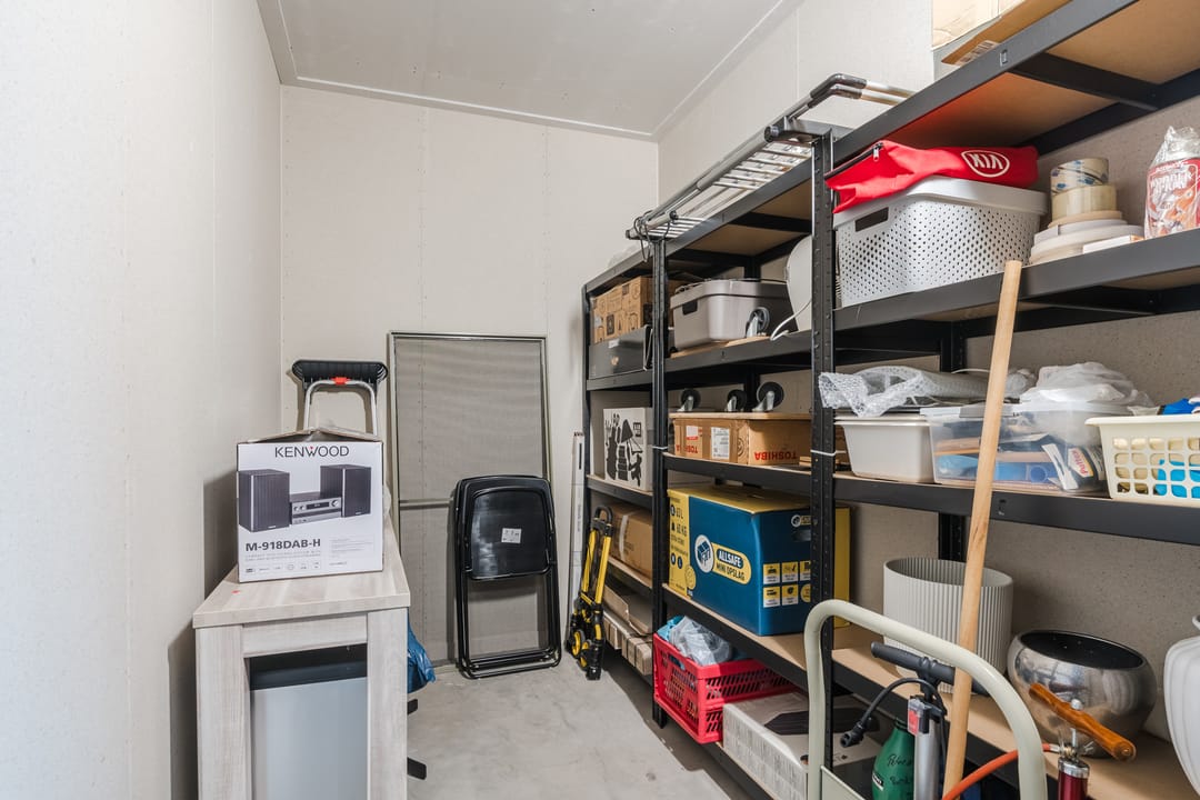 Photo 17 of Heinsiusstraat 115