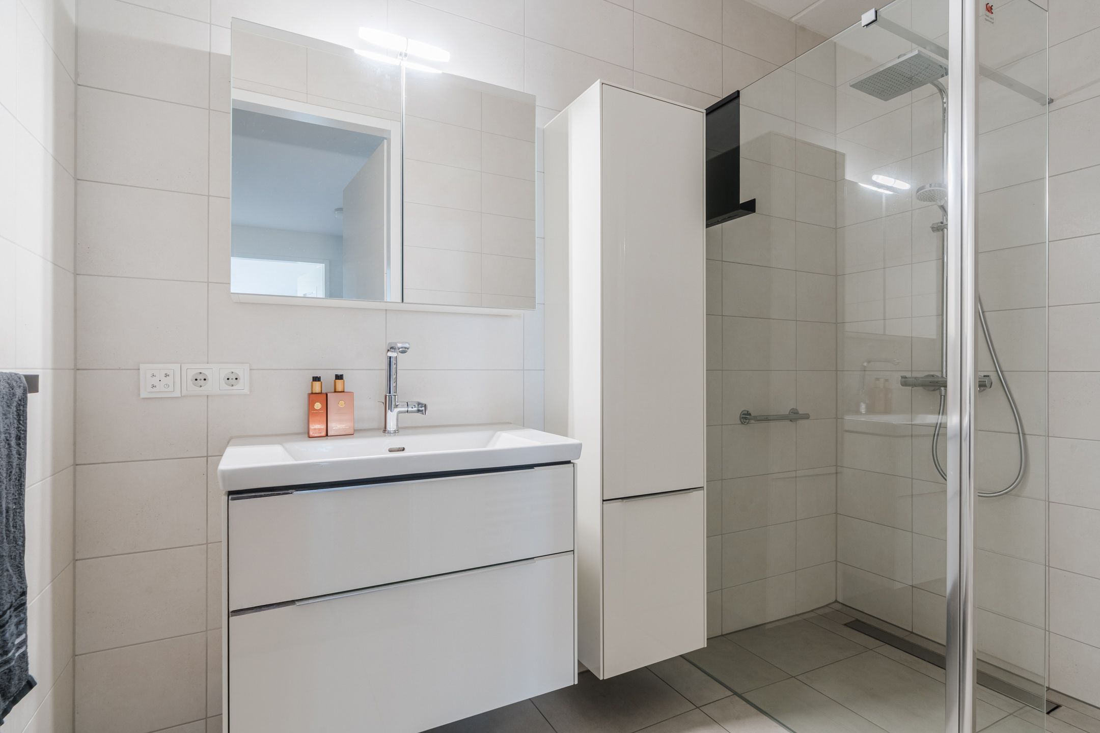 Photo 18 of Heinsiusstraat 115